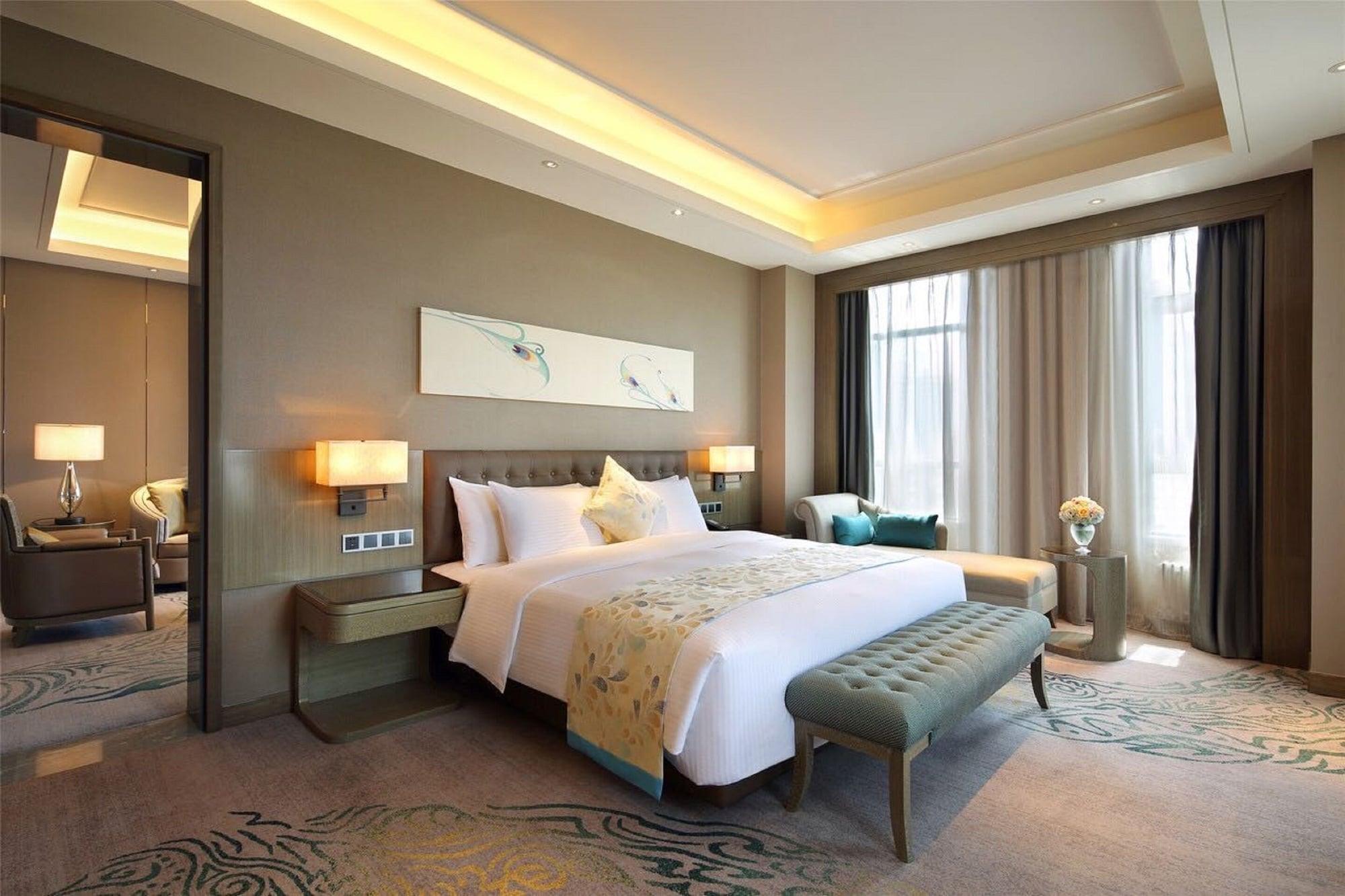 Отель Wanda Realm Siping Экстерьер фото