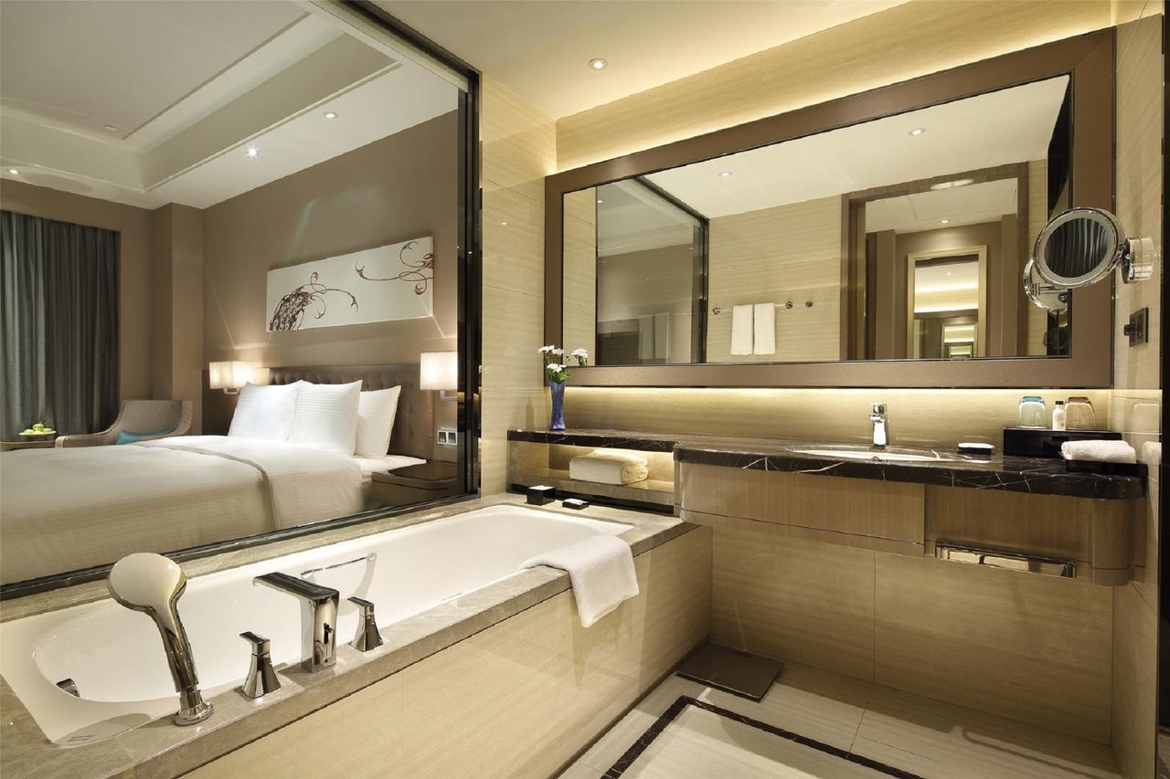 Отель Wanda Realm Siping Экстерьер фото